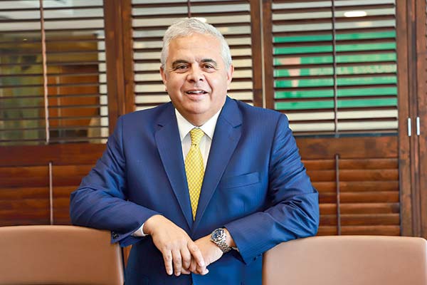 Ricardo Escobar, exdirector del SII: “Lo que estamos haciendo en materia tributaria hace rato es chino mandarín”