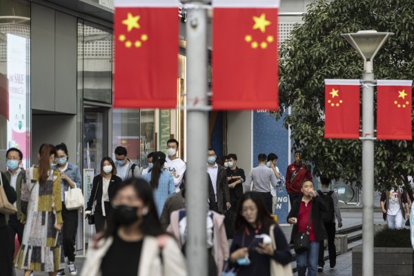 Crece amenaza de deflación en China a medida que empresas reducen precios para sobrevivir