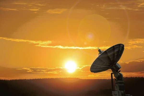 Movistar se asocia con Starlink para ser su proveedor mundial de internet satelital