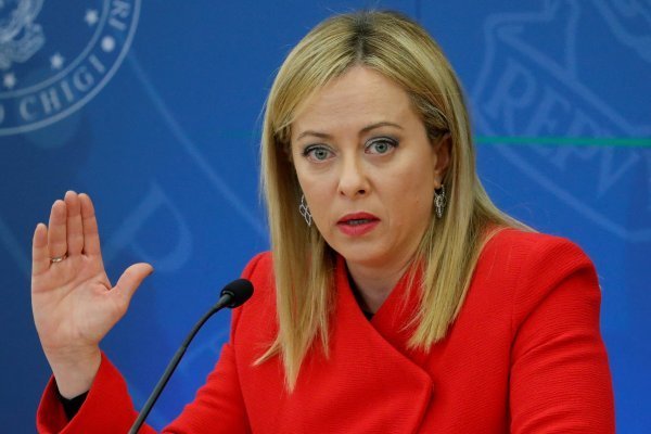 <p>Italia golpea a los bancos con un impuesto inesperado</p>