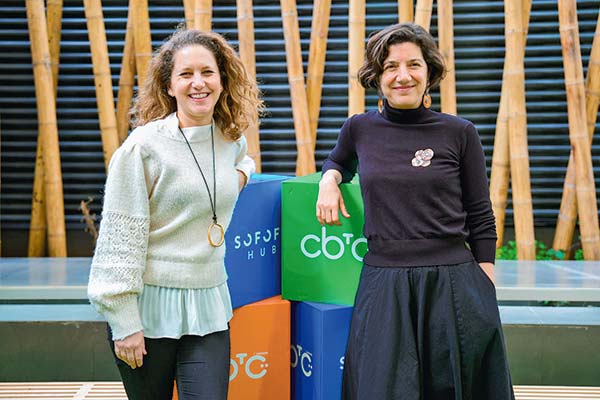 <p>La presidenta de Sofofa, Rosario Navarro, y la ministra de Ciencia, Tecnología, Conocimiento e Innovación, Aisén Etcheverry.</p>