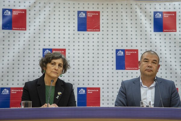 Gobierno pone paños fríos por fallo de primas GES y abre la puerta a devoluciones tratadas con cada usuario y no de manera masiva