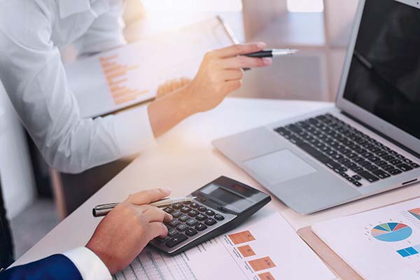 <p>Mejorar gestión de riesgos y conflictos de interés: los cambios que sugieren abogados al negocio de factoring</p>