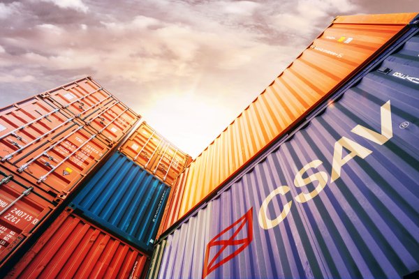 <p>Utilidades de Vapores caen 88% en el primer semestre debido al menor resultado de Hapag-Lloyd</p>