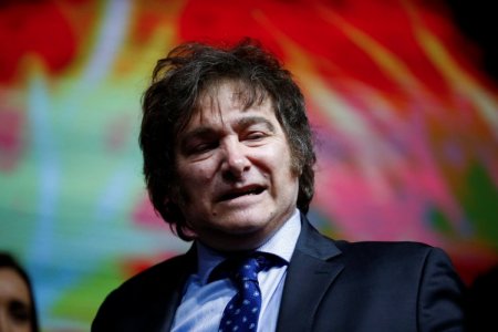 Milei y su equipo económico se reúnen con representantes del FMI tras turbulencias del mercado
