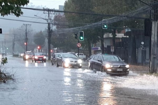 <p>Sistema frontal: Autoridades mantienen alerta por precipitaciones intensas entre las regiones de O’Higgins y Ñuble</p>