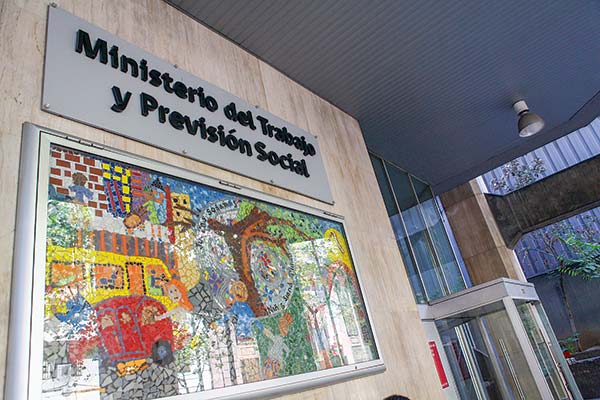 Ecos del sistema frontal: Ministerio del Trabajo reitera que empleadores deben velar por seguridad