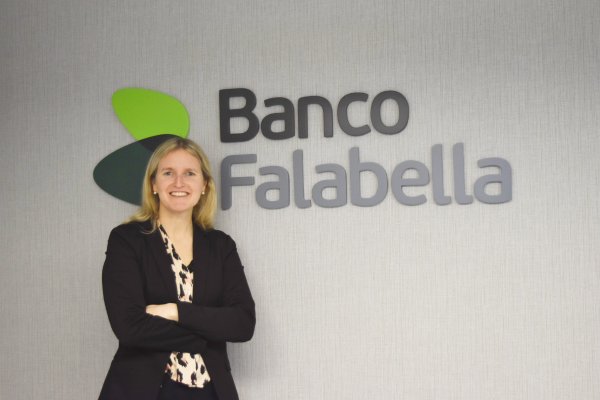 <p>La nueva gerenta general de Banco Falabella, Maia Hojman.</p>