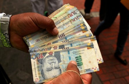 Retiros de AFP vuelve al Congreso en Perú: hay nueve proyectos de ley que buscan una nueva entrega de fondos