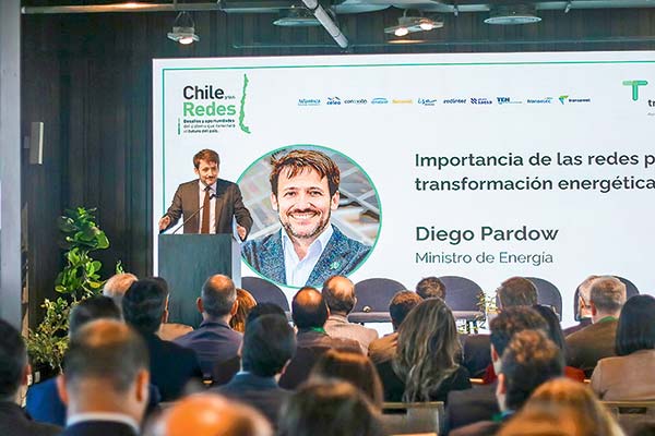 <p>El ministro de Energía, Diego Pardow, en el seminario organizado por el gremio de las transmisoras.</p>