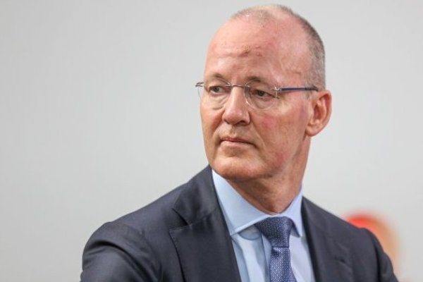 <p>Klaas Knot, presidente del Consejo de Estabilidad Financiera. Foto: Bloomberg</p>