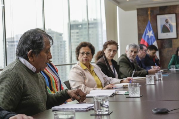 Ministra de Minería dice que Consejo de Pueblos Atacameños tendrá "participación activa" en política del litio del Salar de Atacama