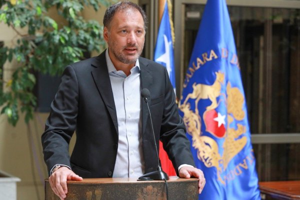 <p>José Miguel Castro (RN): “He visto a un Socialismo Democrático muy comprometido en la investigación, sin ponerle tapujos ni barreras; no así al Frente Amplio”</p>