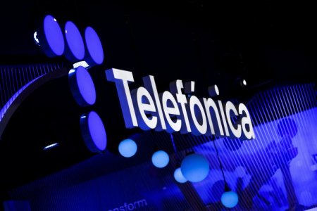 España asegura que protegerá "autonomía estratégica", tras compra saudí de participación en Telefónica