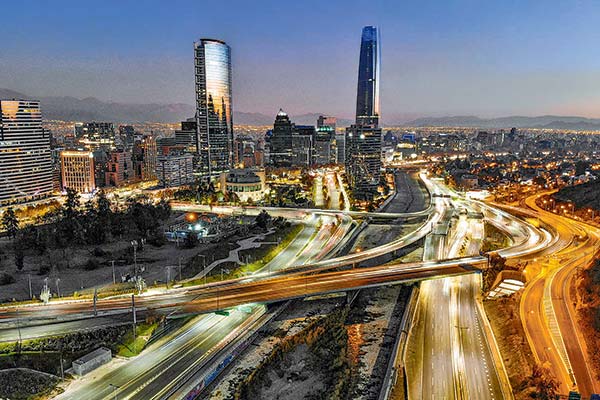 <p>Dos tercios de las empresas IPSA bajan sus utilidades en el primer semestre presionadas por escenario económico</p>
