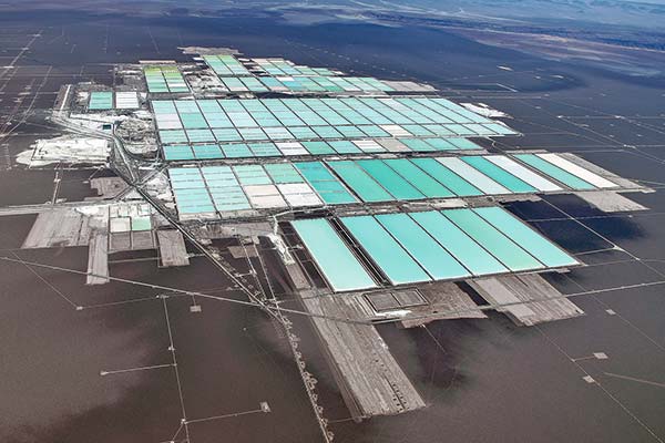 SQM concreta reestructuración interna y divide la compañía en dos unidades de negocios