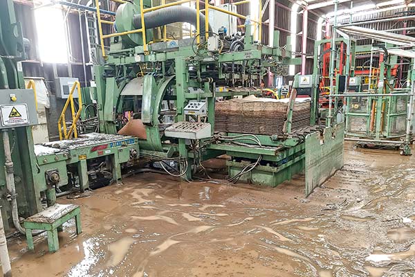 <p>Arauco suspende indefinidamente planta de celulosa en Licantén tras inundaciones y "extrema variabilidad climática"</p>