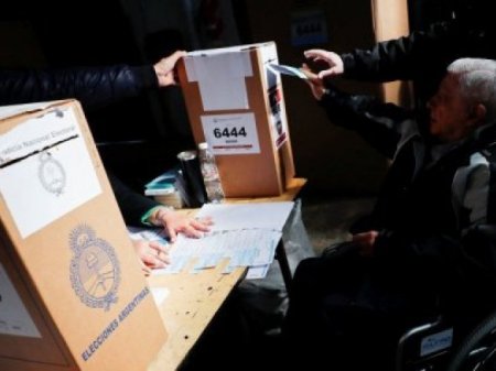 JPMorgan alerta sobre factores de incertidumbre para después de las elecciones argentinas