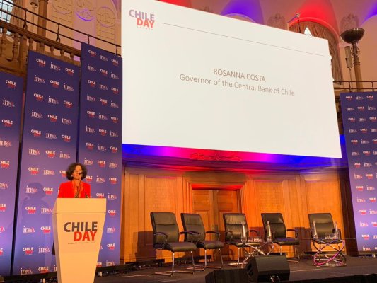 Costa recalca en el Chile Day que baja de inflación no es una tarea terminada: "Debemos permanecer vigilantes"