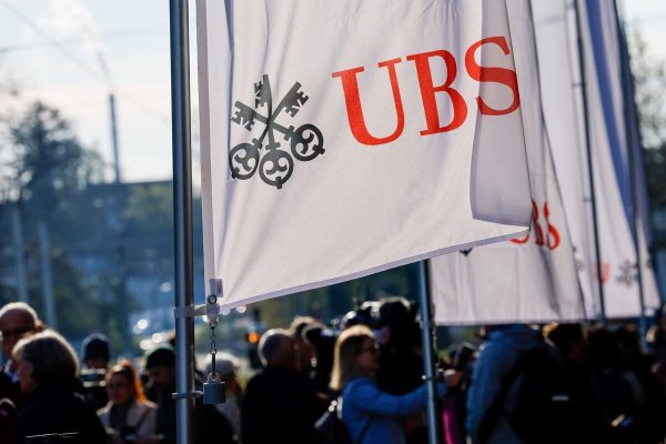 <p>Suiza propone votar plan para nacionalizar UBS</p>