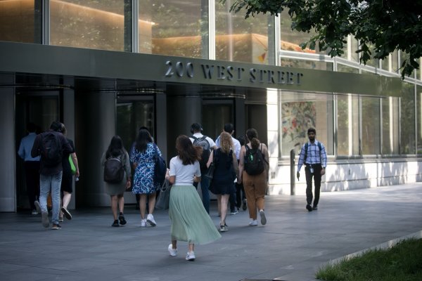 Goldman Sachs logra recaudar US$ 15 mil millones para comprar participaciones en fondos de capital riesgo