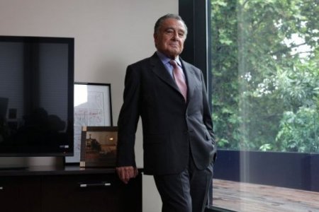 El multimillonario que respalda a Javier Milei de Argentina, pero no a la dolarización