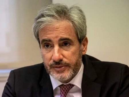Asesor de Milei asegura que en un eventual gobierno no canjearán depósitos como en el gobierno de Menem
