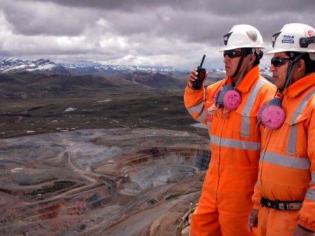 Minera peruana Volcán anuncia plan de fortalecimiento interno, tras polémicos cambios en su directorio