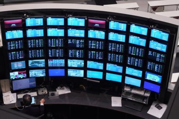 <p>Los inversionistas se deshacen de las acciones al mayor ritmo semanal en lo que va de 2023, según BofA</p>