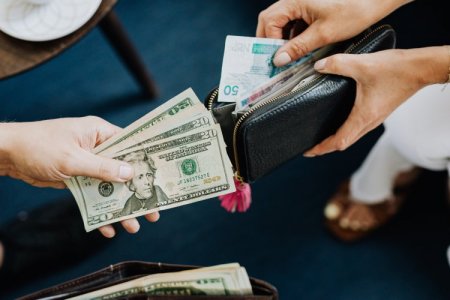 Volumen de transacciones de negocios en Latinoamérica cae 18% al cierre de agosto