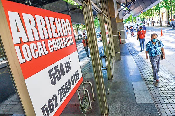 <p>Arriendo de locales comerciales: Vitacura lidera vacancia y Nueva Las Condes y Santiago centro caída en los precios</p>
