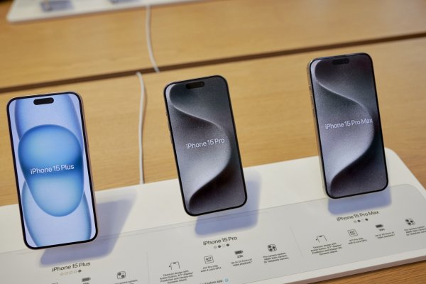 Alerta fanáticos: usuarios del nuevo iPhone 15 Pro se quejan de que el dispositivo se recalienta demasiado