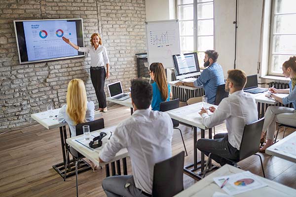 <p>Agenda de productividad: Trabajo pone el pie en el acelerador y activa consejos regionales de capacitación</p>