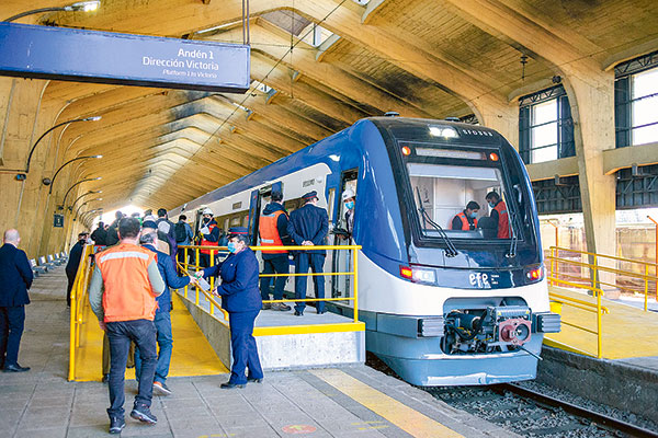 <p>Fabricante español de trenes advierte oferta "temeraria" de rival chino en licitación de EFE e interpone medida prejudicial</p>