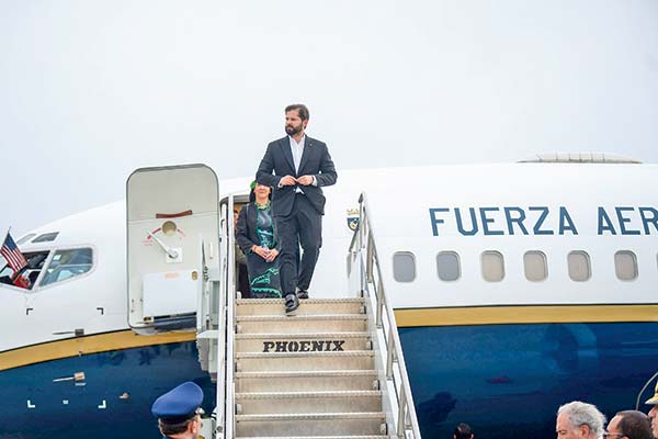 Boric viajará a China con amplia comitiva pública-privada y agenda para atraer inversiones con “sello verde”