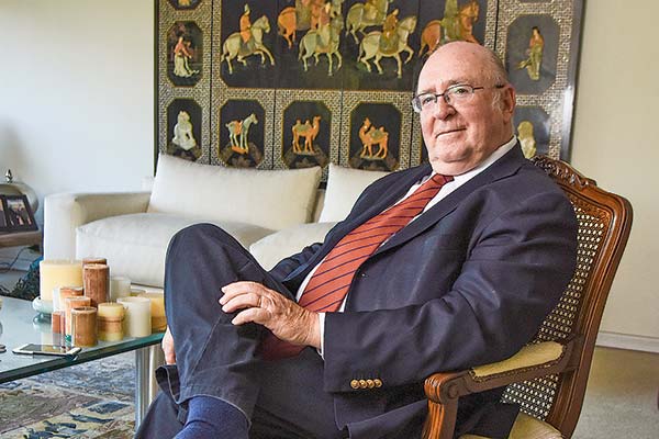Las razones del exembajador Luis Schmidt para ponerle fichas a la próxima arremetida presencial de Chile en China