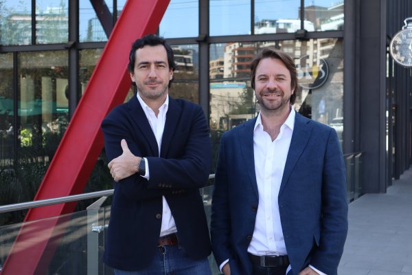 <p>Daniel Pardo y Andrés Carey, cofundadores de Wbuild.</p>