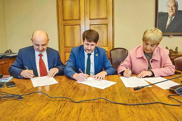 <p>Gobierno ingresará este mes ley corta de estabilización de tarifas eléctricas</p>