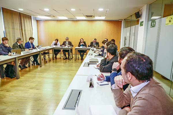 Pacto fiscal entra en área chica: Hacienda convoca nueva reunión y afina informe sobre aporte del PIB a recaudación