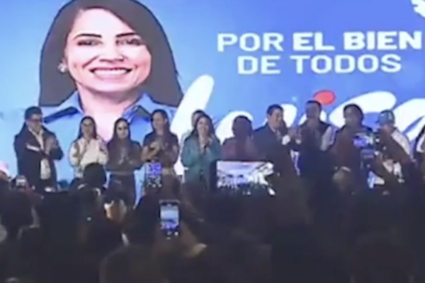<p>Ahora en DF | Daniel Noboa se convierte en el presidente más joven de Ecuador</p>
