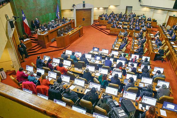 Los hitos que han marcado la reforma de pensiones a casi un año de su ingreso al Congreso