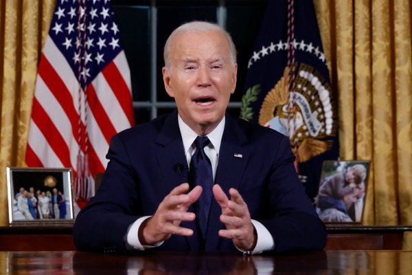 Presidente Biden pide a estadounidenses miles de millones de dólares más para Israel y Ucrania