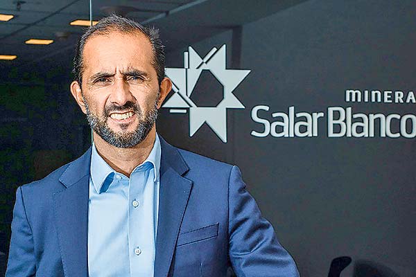 <p>Cristóbal García-Huidobro, CEO de Lithium Power International.</p>
