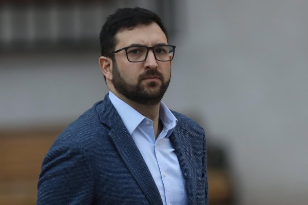 Comisión investigadora del caso convenios vuelve a citar a Crispi y escala el conflicto con el Gobierno