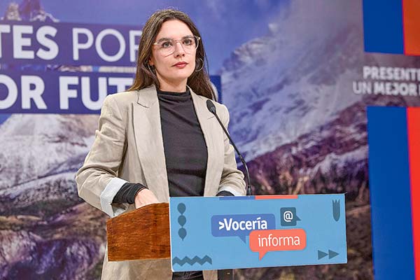 La Moneda anuncia prescindencia para el plebiscito constitucional y anticipa que “no empujará un tercer proceso"