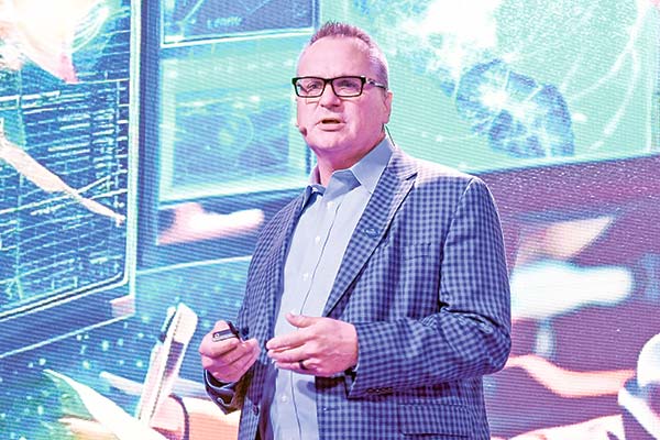 <p>Kevin Benedict, futurista de Tata Consultancy Services: “Los gemelos digitales están tomando un papel cada vez más relevante para el mundo”</p>