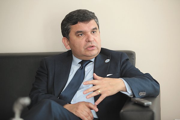 <p>Expresidente del Consejo para la Transparencia alerta que estructura de multas en el proyecto de protección de datos favorece a grandes empresas</p>