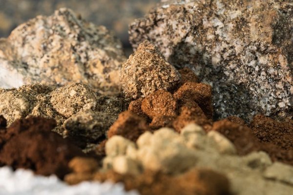 Minera Aclara presenta proyecto de tierras raras a autoridades en Brasil y recibe apoyo del gobierno local
