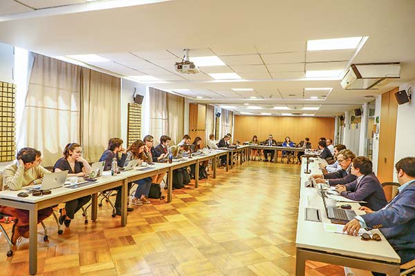 Pacto fiscal entra a su semana clave con posiciones lejanas por incentivos al crecimiento y rebajas tributarias