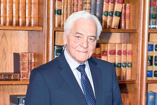 Álvaro Ortúzar, abogado y socio de OVB:“Lo más importante es que se están fortaleciendo los derechos de las personas”
